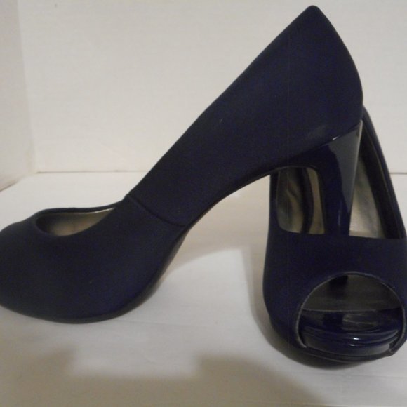 LADIES BANDLINO NAVY OPEN TOED HIGH HEEL SHOES-SZ. 7- 1/2M - Picture 4 of 8